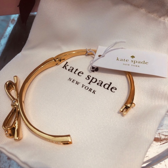 Kate Spade♠️New York GOLD💛bracelet with ✨BOW - Picture 4 of 8